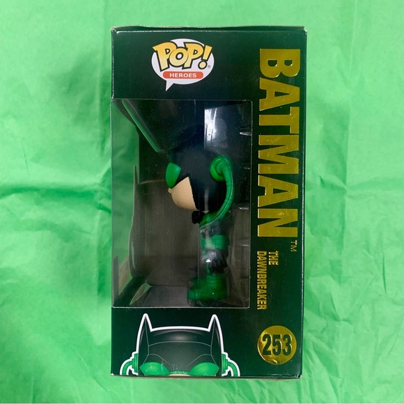 Funko Pop! Batman The Dawnbreaker- Hot Topic Exclusive, 80 Years #253 - Picture 3 of 7